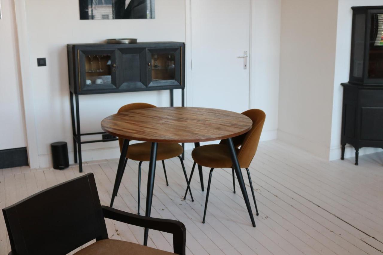 Bed and Breakfast Peter House Нивель Экстерьер фото