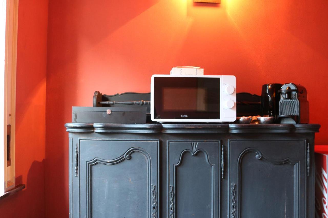 Bed and Breakfast Peter House Нивель Экстерьер фото